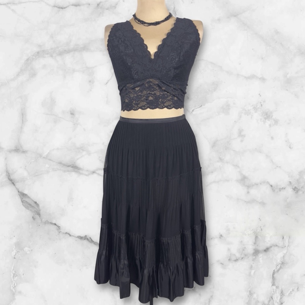 ECI New York Black Tiered Midi‎ Skirt Size 14 Silk Blend Micro Pleats Whimsigoth